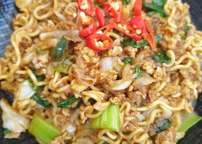 Langkah Mudah untuk Menyiapkan Mie goreng jawa nyemek, Sempurna