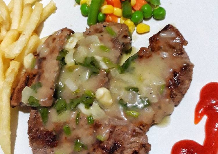 Steak Daging saus kaldu