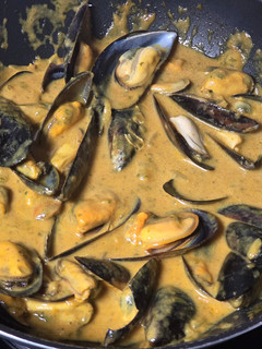 Una foto de Mejillones al curry
