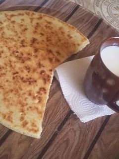 صورة لوصفة كسرة بالسميد والفرينة