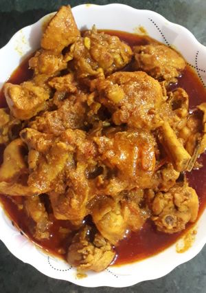 হায়দ্রাবাদী চিকেন কারি (Hydrabadi chicken curry recipe in Bengali) রেসিপির প্রধান ছবি