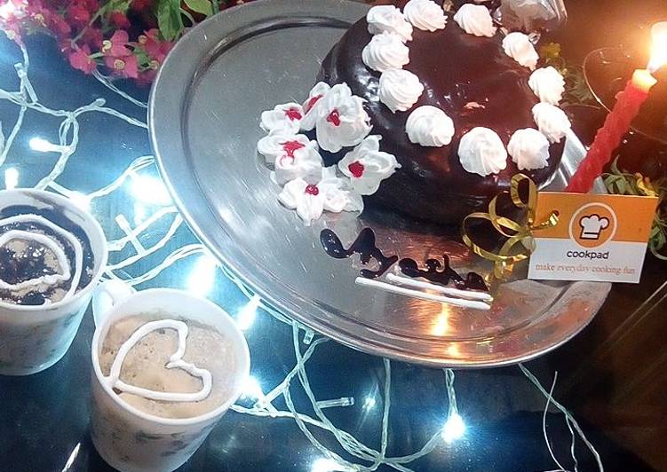 Easiest Way to Prepare Perfect Chocolate Fudge Cake ❤