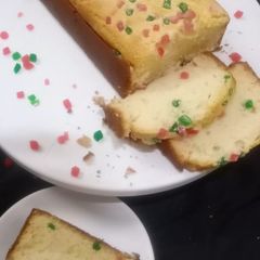A picture of Vanilla tutti frutti loaf.