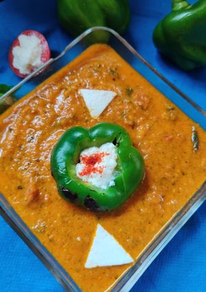 कैप्सिकम बटर मसाला (capsicum butter masala recipe in Hindi) रेसिपी मुख्य फोटो