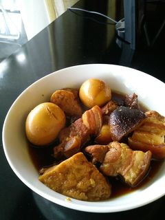 Foto resep Tau Yew Bak / Babi Kecap / Braised Pork Belly