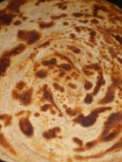 खस्ता पराठे (Khasta parathe recipe in hindi) रेसिपी मुख्य फोटो