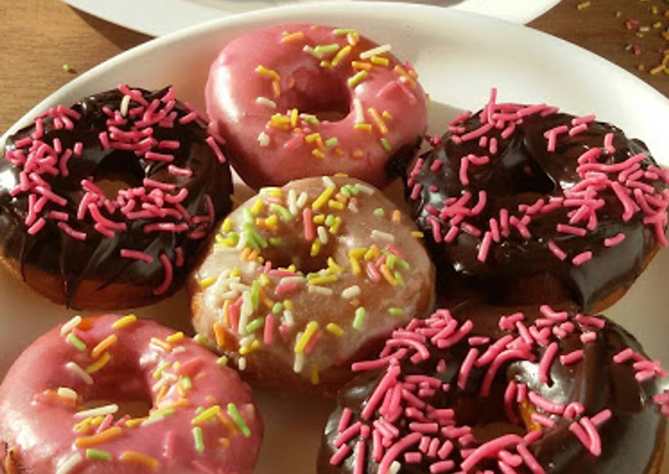 Eggless Donuts