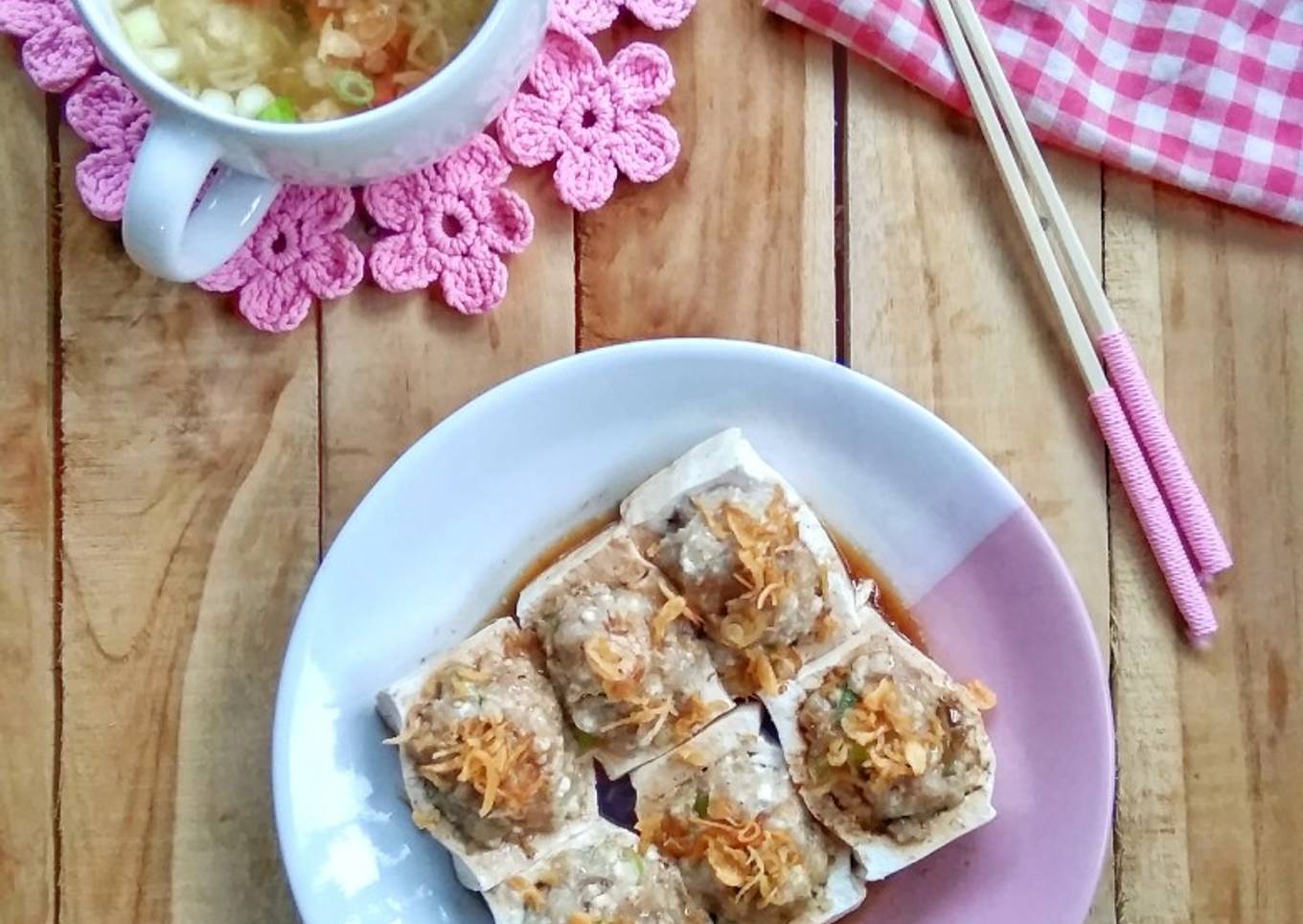 Stim Ayam Tahu & Sup Bola Bola