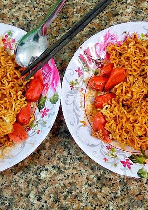 Hình của món Mì xào làm biếng.