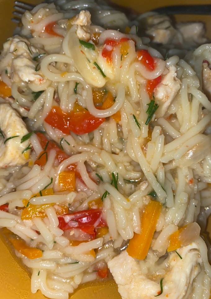 Лапша вок з куркою