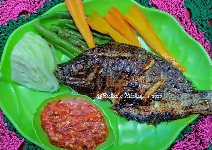 Resep 120. Ikan Mujaer Bakar Bumbu Kecap + Sambalado Khas Padang yang Sempurna