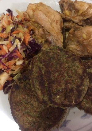 Una foto de Croquetas de Brócoli 🥦 y lentejas 👌 hiperproteicas 💪🏼💪🏼 #keto