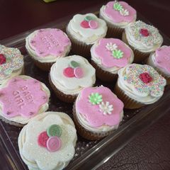 A picture of Vanilla cuppies with buttercream icing.