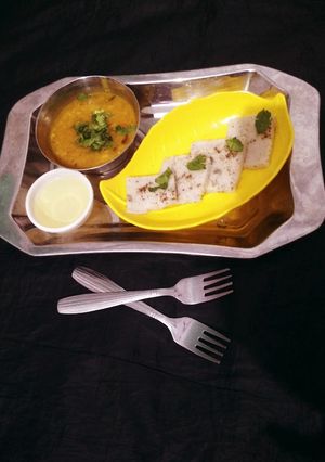 ઇડલી સંભાર(idli recipe in gujarati) રેસીપી મુખ્ય ફોટો