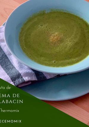 Una foto de Crema de calabacín con Thermomix