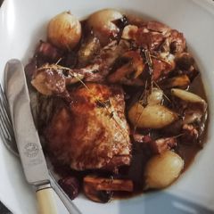 A picture of Coq Au Vin.