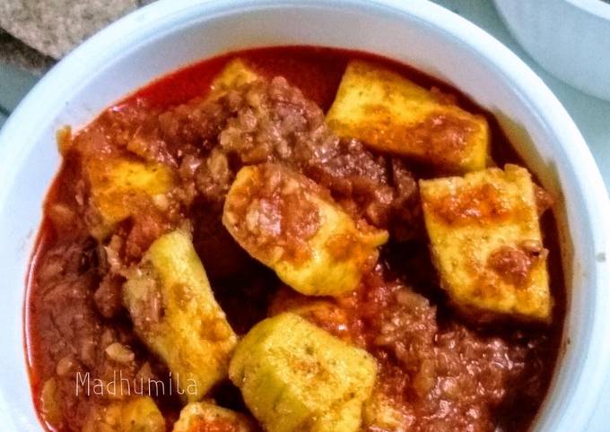 Recipe of Homemade Paneer in Tomato Gravy