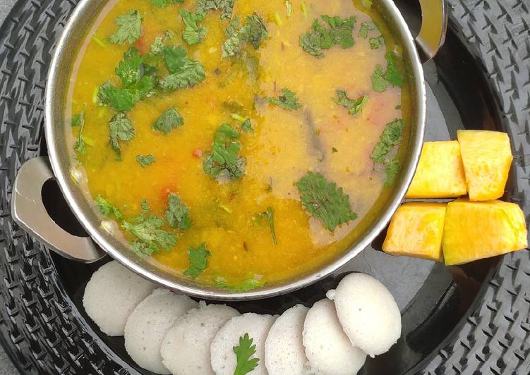 Recipe of Award-winning பரங்கிக்காய் சாம்பார் (Parankikaai sambar recipe in tamil)