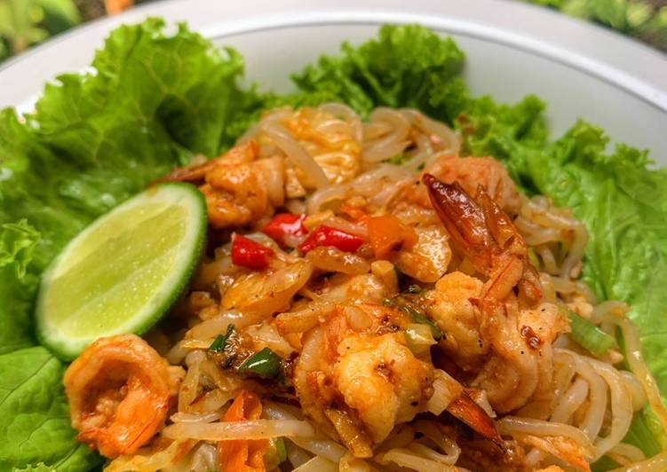 Langkah Menyiapkan Shirataki shrimp thai #menudiet yang Bikin Ngiler