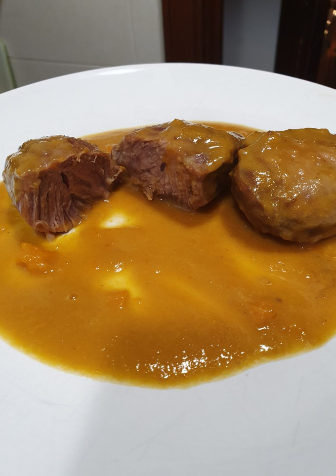 Una foto de Carrilleras de cerdo en salsa con toque de miel