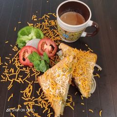 A picture of Masala toast sandwich.