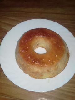 Una foto de Budín de pan rico