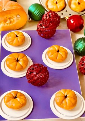 A picture of Steamed Pumpkin (Mochi with Twist).