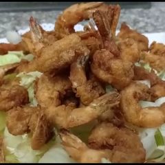 A picture of Prawns pakoray.