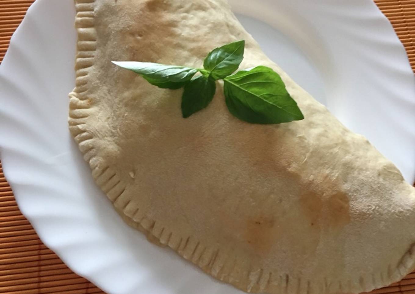 Pizza Calzone (Thermomix)
