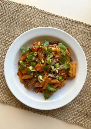 A picture of Vietnamese Macaroni Beef Stir Fry (Nui Xào Bò).