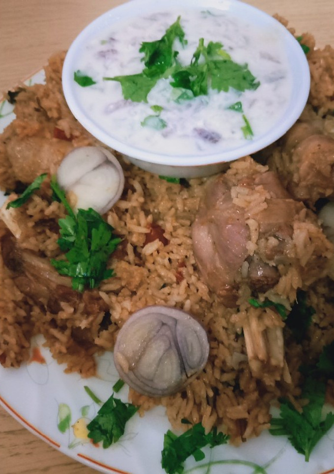 பாய் வீட்டு மட்டன் தம் பிரியாணி செய்முறை முக்கிய புகைப்படம்