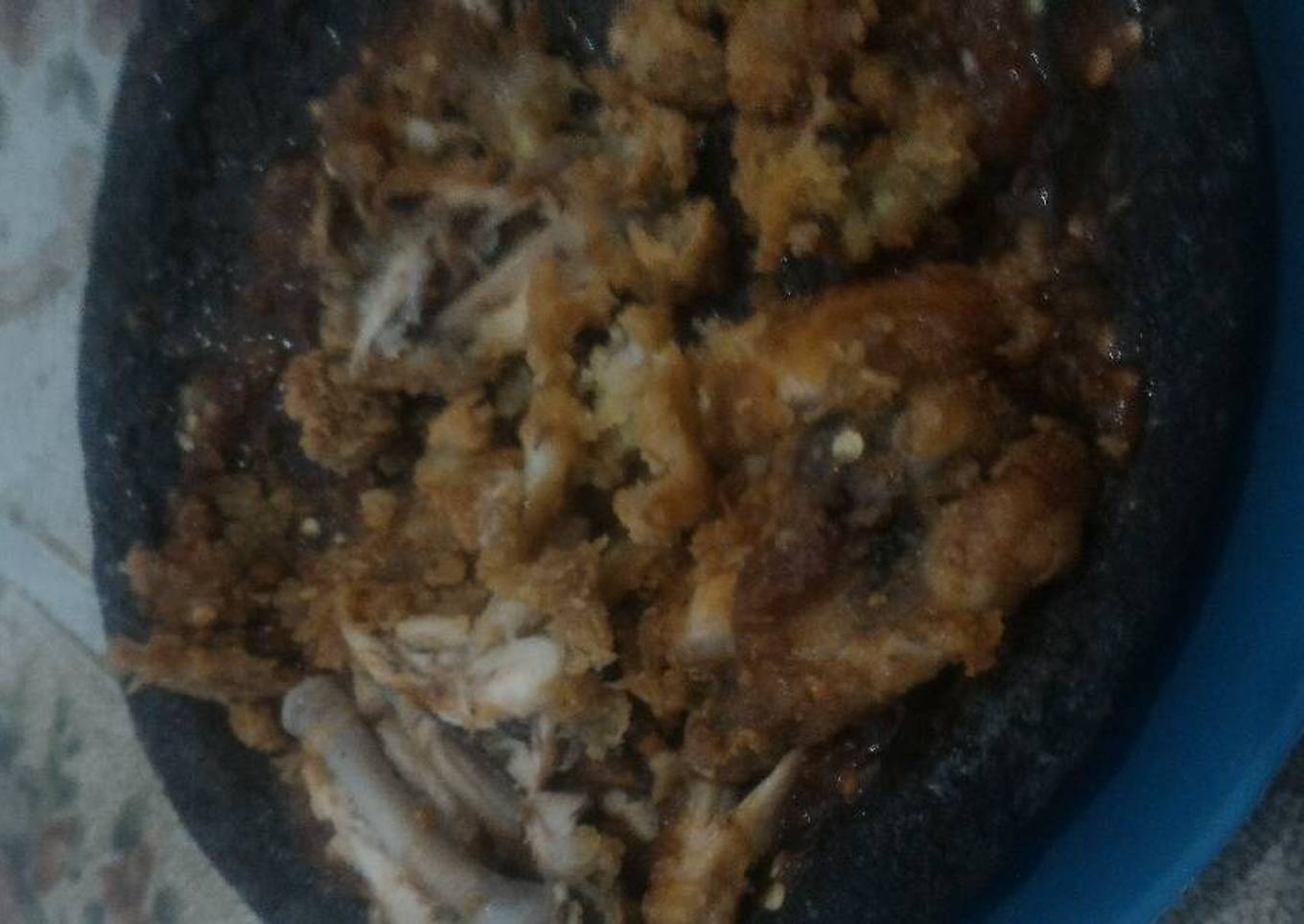 Ayam geprek crispy....