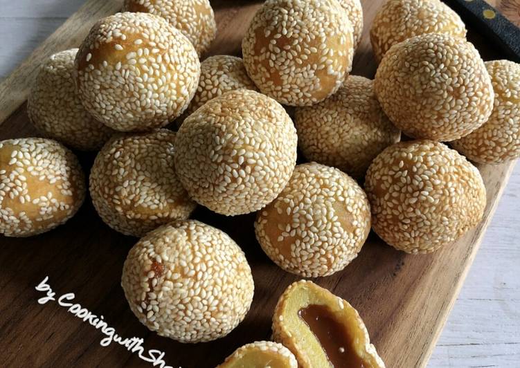 Onde-Onde Kue Keranjang