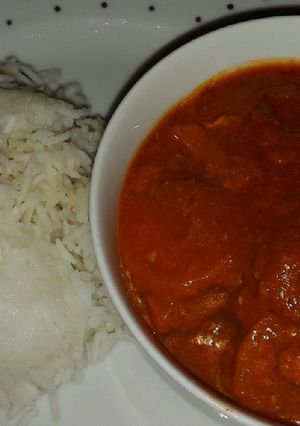 A picture of My chicken curry (Indian style).