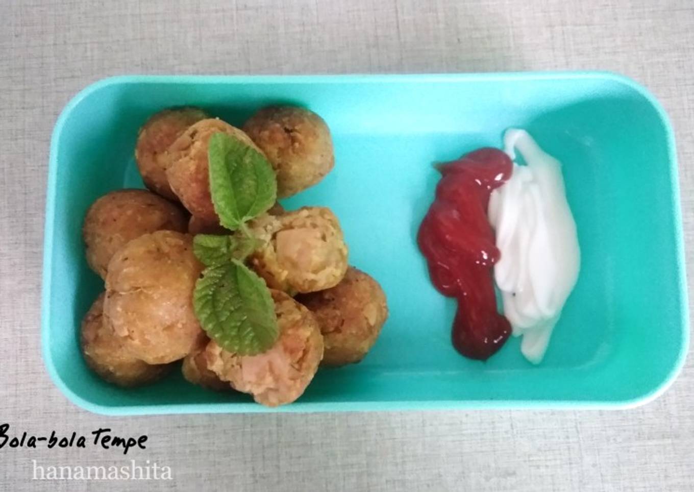 Bola-bola Tempe
