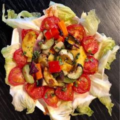 A picture of Baked /Roasted Vegetables Salad.