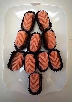 Une photo de Sapin de Noël aux dattes fourrées aux amandes 🎅🌿❤