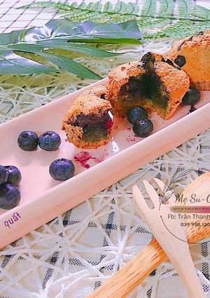 Hình của món Bánh mufin chuối yến mạch việt quất.