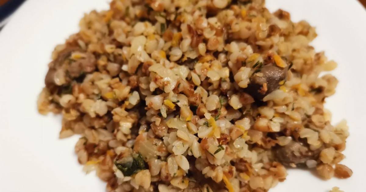Гречка с сердечками. Гречка с сердечками на сковороде. фото гречки с сердечками. гречка с сердечками и ананасом.