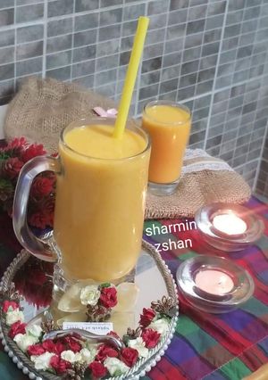 A picture of Mango Peach smoothie.