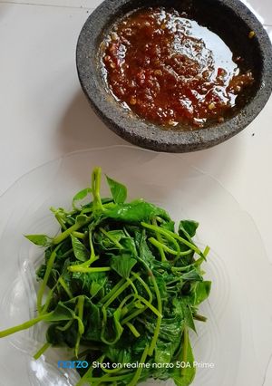 Foto resep Brambang asem daun ubi