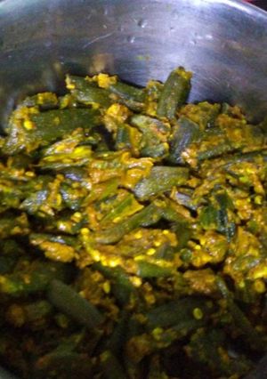 मसाला भिंडी (masala bhindi recipe in Hindi) रेसिपी मुख्य फोटो