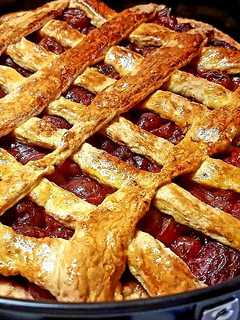Meggyes rácsos pite recept fotója