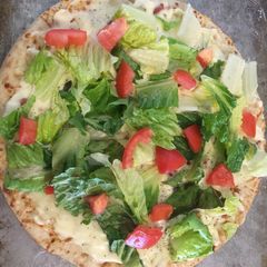 A picture of BLT Pizza.