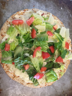 A picture of BLT Pizza.