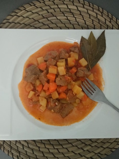Una foto de Carne guisada con patatas