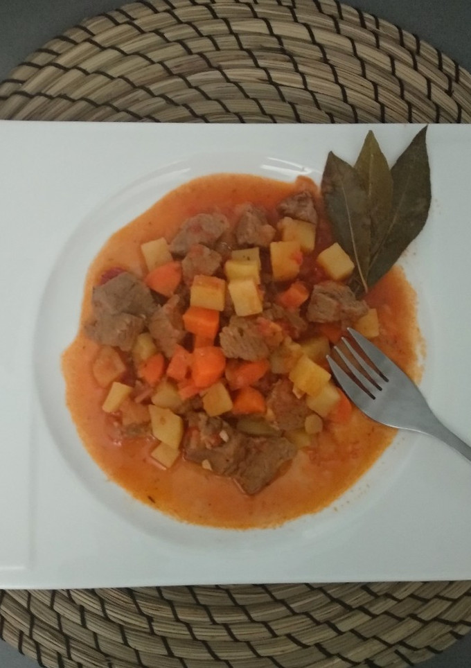 Una foto de Carne guisada con patatas