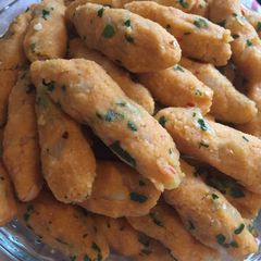 A picture of Lentil fingers .