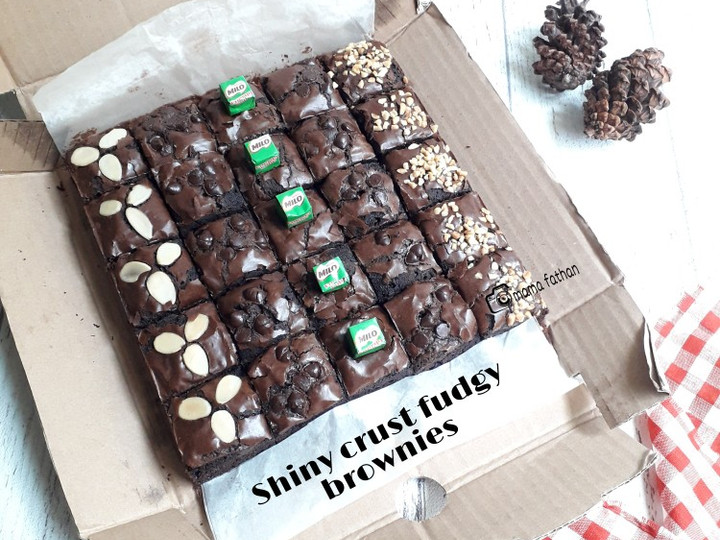 Resep: Shiny crust fudgy brownies Bahan Sederhana