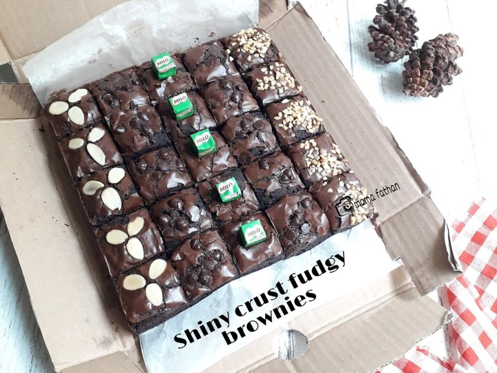 Langkah Gampang Membikin Resep Shiny crust fudgy brownies yang Sempurna Anti Ribet, Mantap